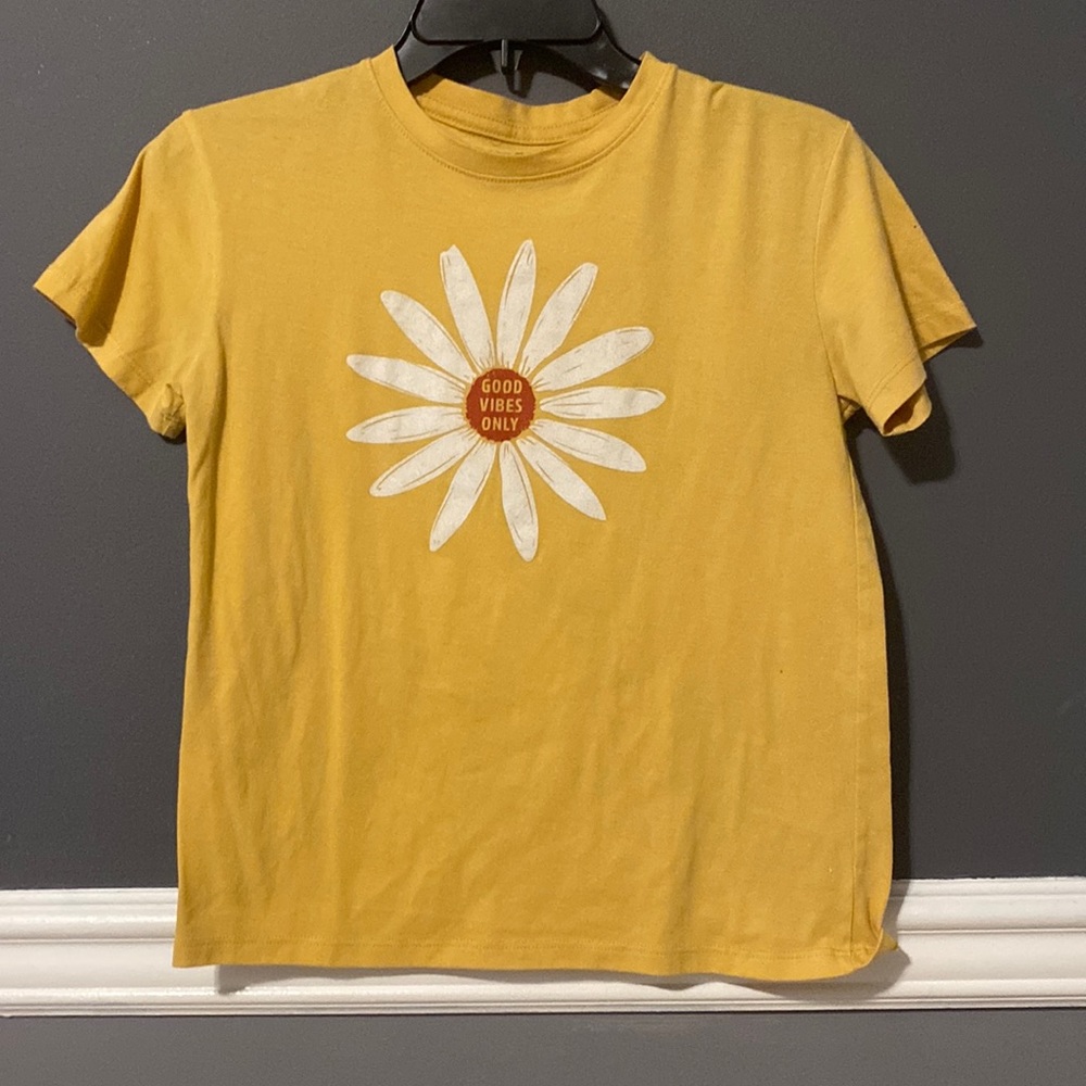 Tee shirt
